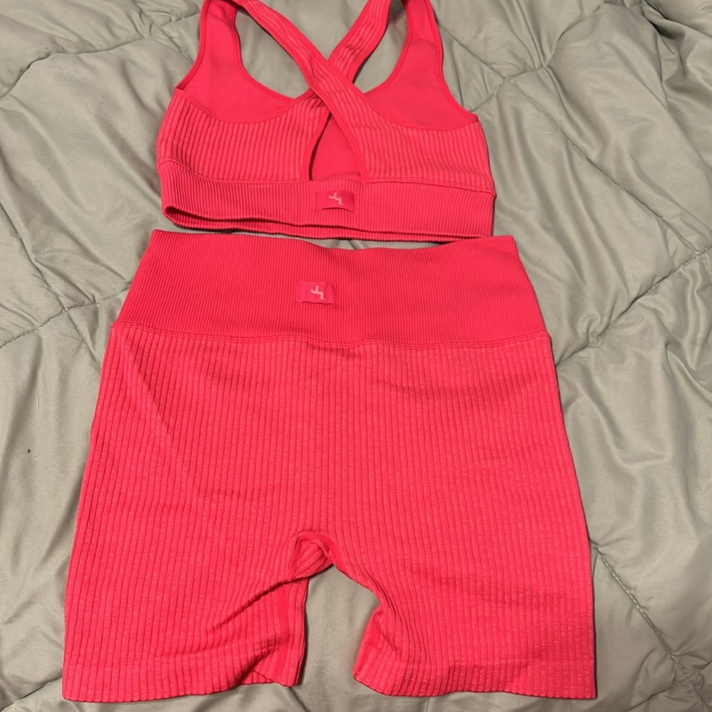 Workout Set - Picture 2 of 2